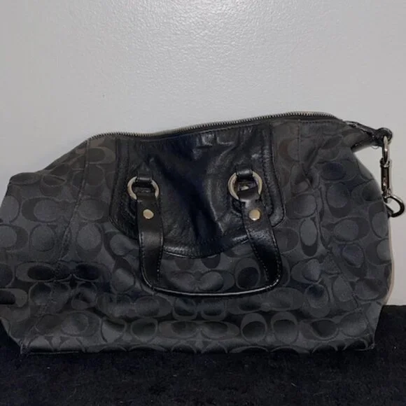 Black Coach Purse - Picture 3 of 8